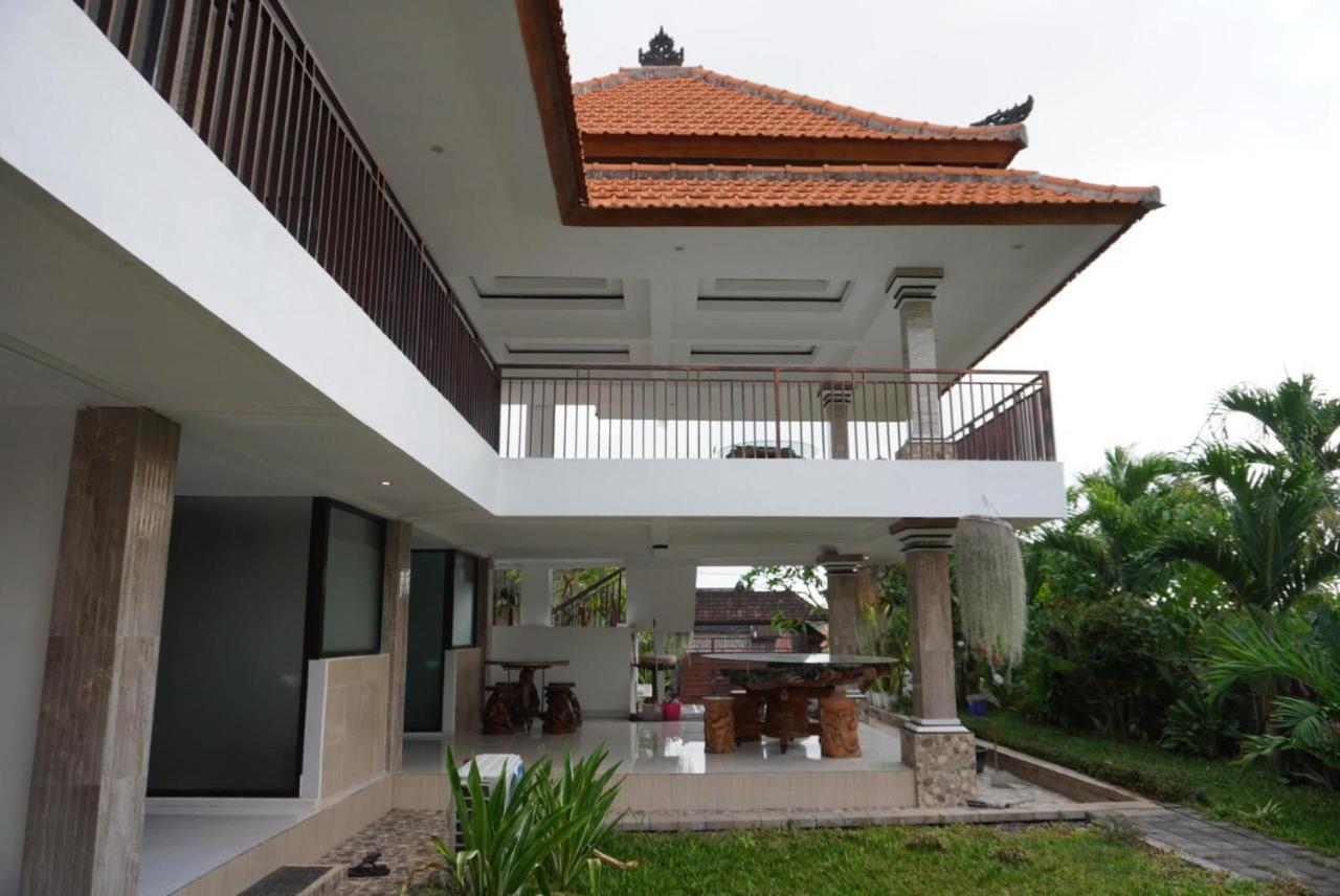 Hotel Umah Dayuh Ungasan Exterior foto